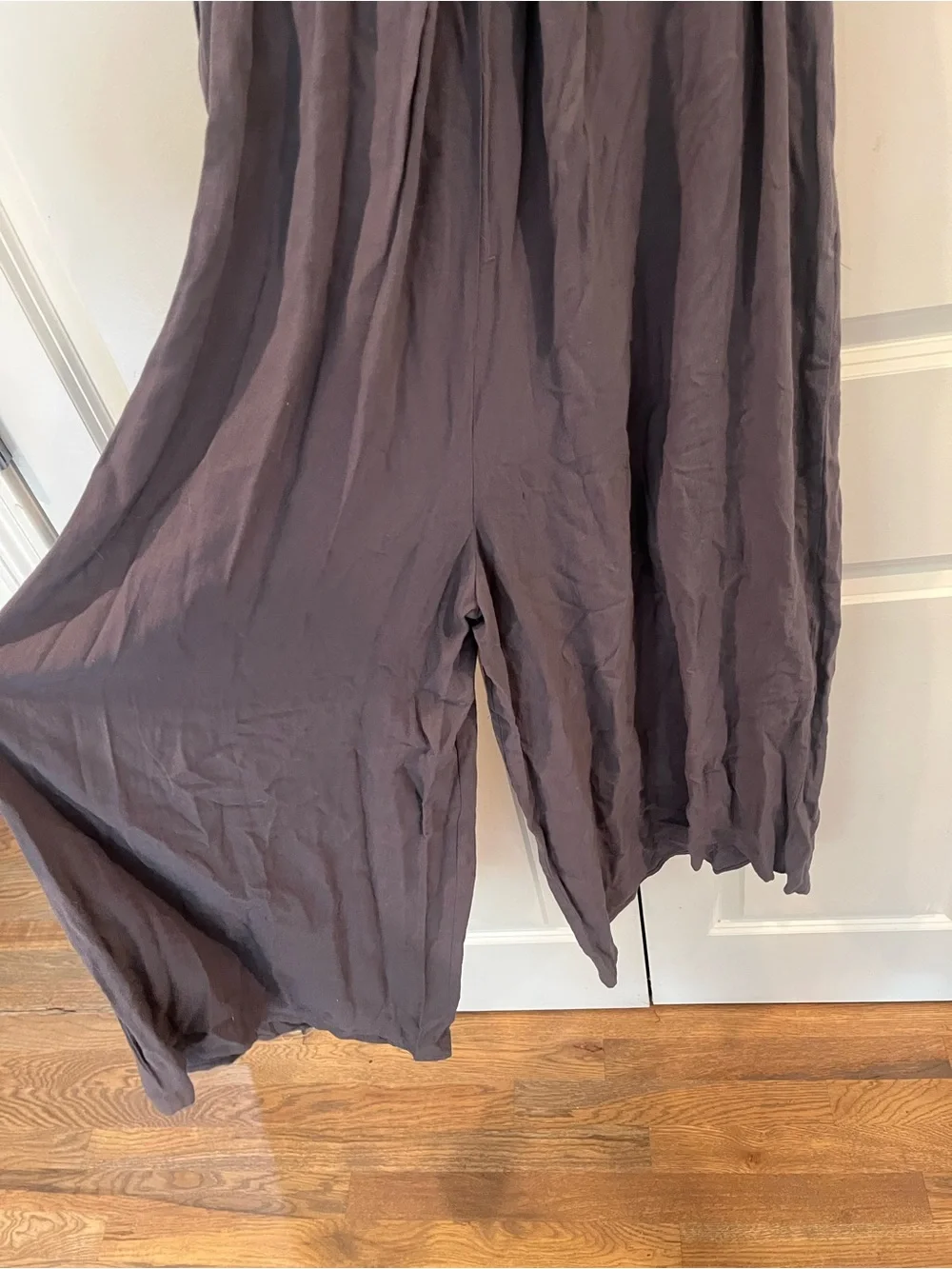 Grade & Gather NWT Carbon Sleeveless V-Neck Romper Charcoal Small